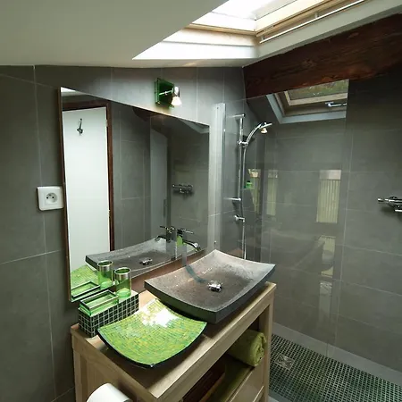 No. 31 Apartment *